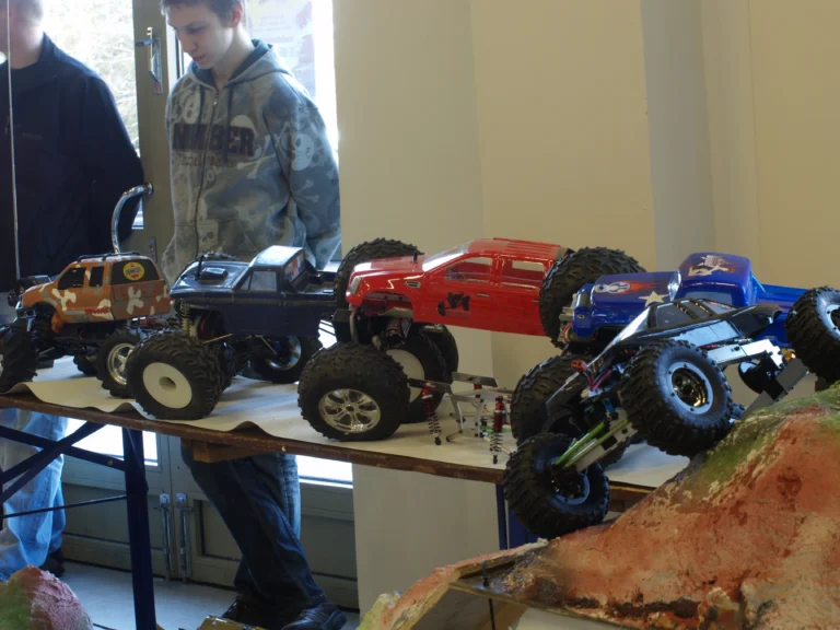 Minimaailm. Automudelid. Makett. Tankimudelid. Rongid